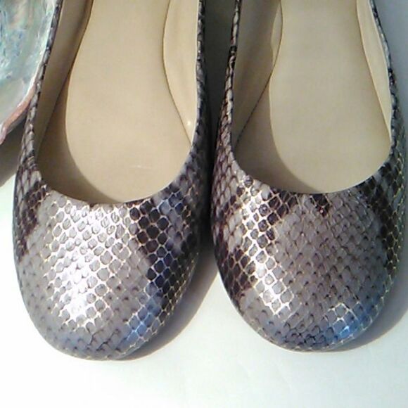 Saks Fifth Avenue Snake Embossed Flats - Picture 3 of 12